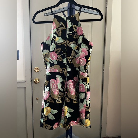 Dress The Population Ella Romper - Picture 4 of 6